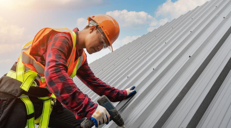 Professional Emergency Roof Repairs services in Genoa, WV